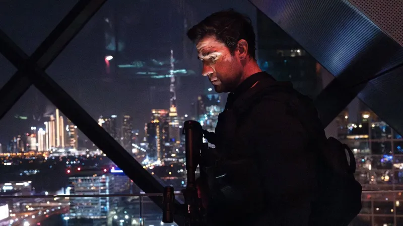 Tom Clancy'den Jack Ryan: Hayalet Savaş izle posteri