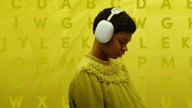 Makayla'nın Dünyası Harflerin Dili izle posteri