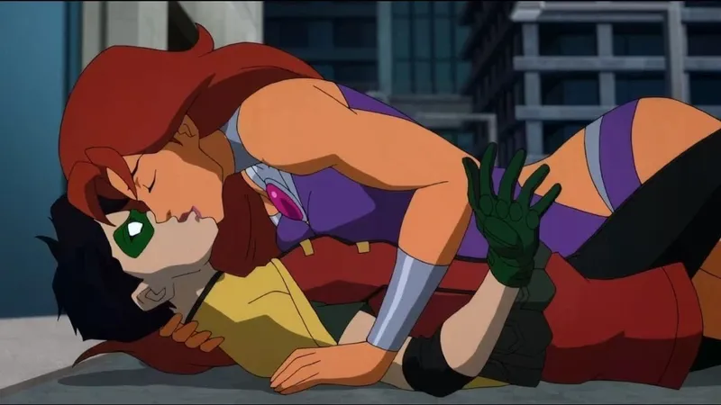 Teen Titans: The Judas Contract izle posteri