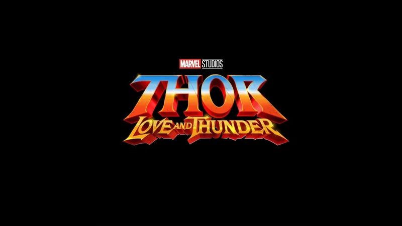 Thor: Love and Thunder izle posteri